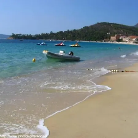 Spacieux Studio Proche De La Plage Le Lavandou